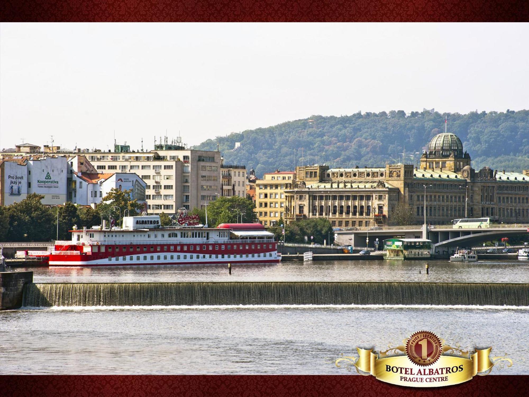 Bateau-hôtel Albatros Prague