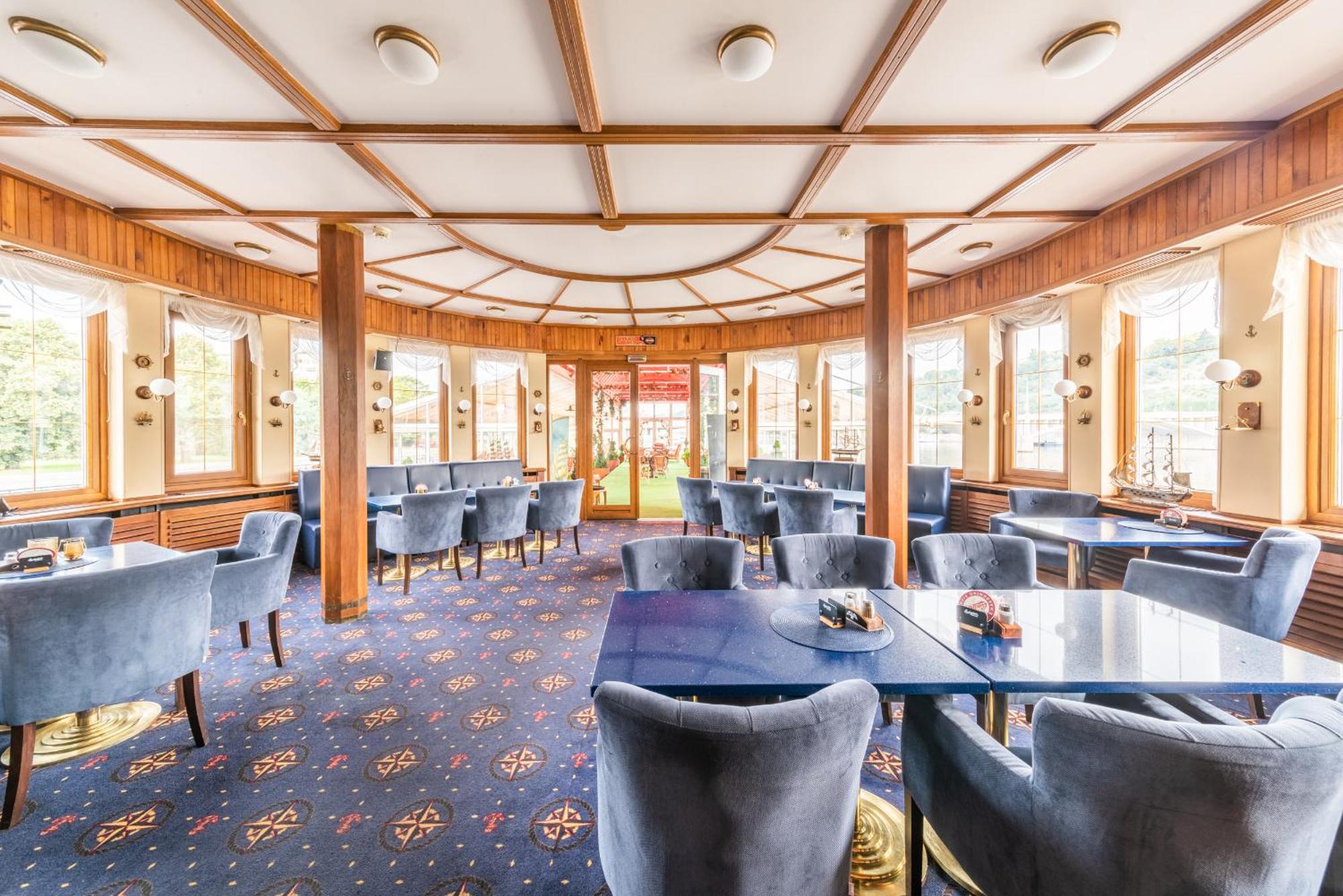 Bateau-hôtel Albatros Prague