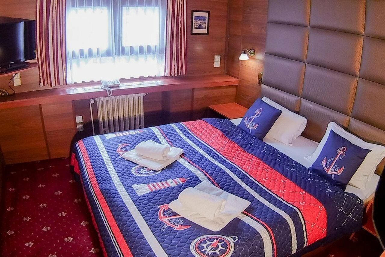 Albatros Bateau-hôtel 3*